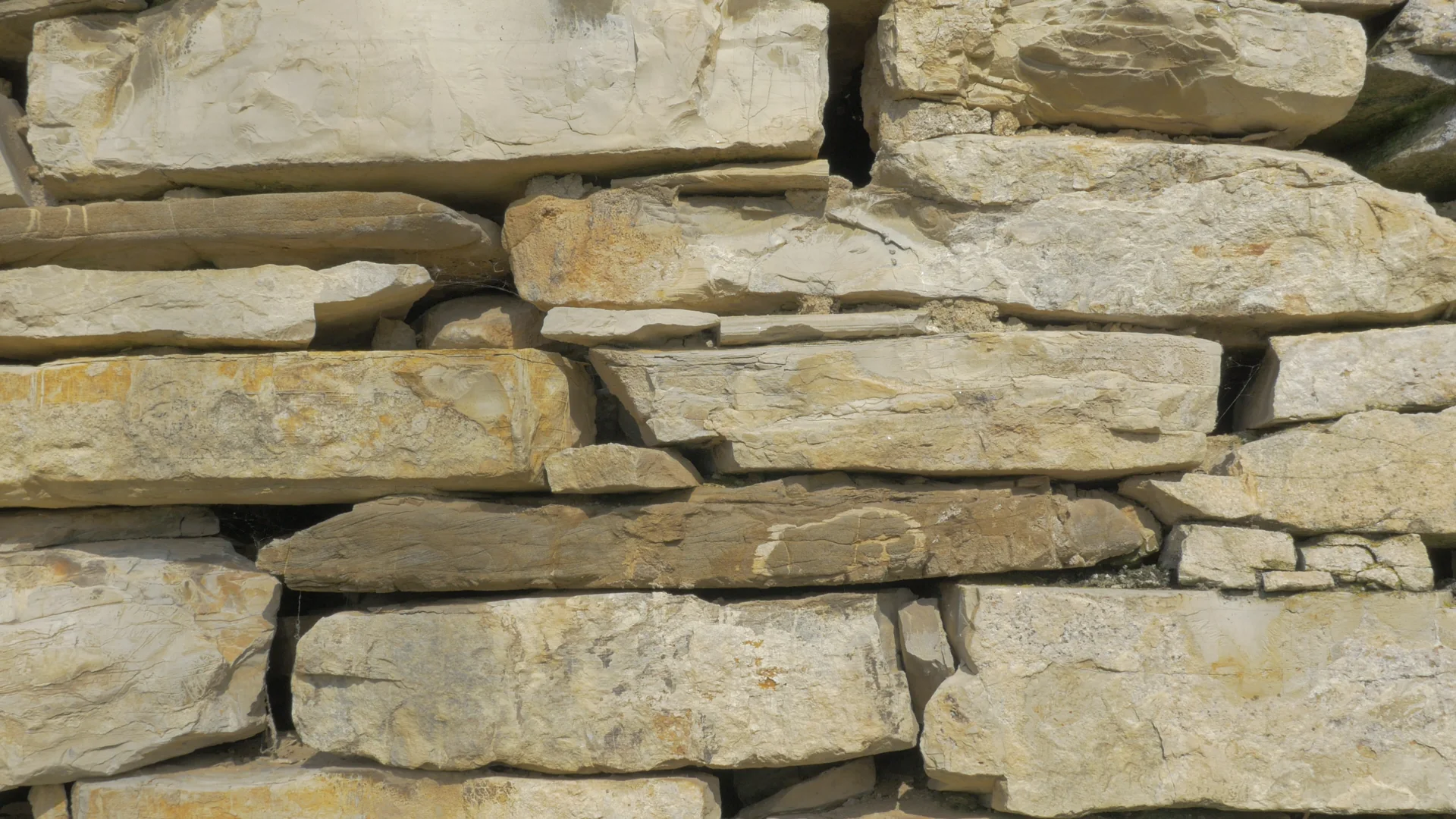 Close view of natural stonework